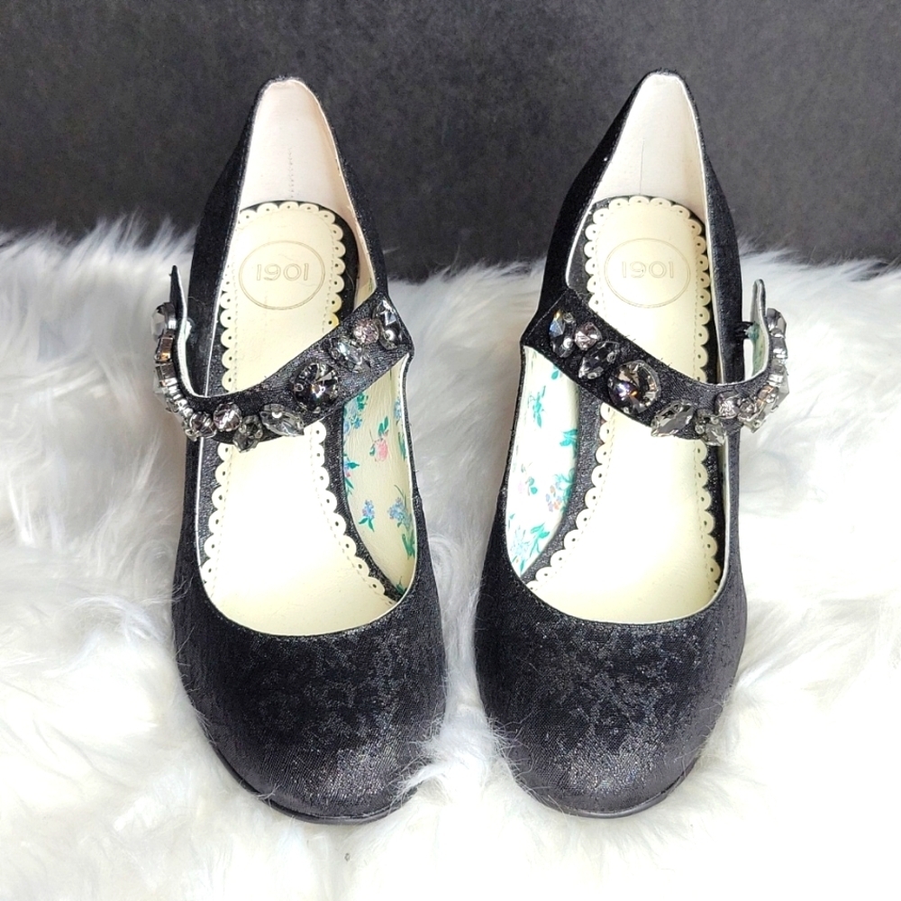 MARY JANE 1901 Shimmery Black Brocade Heels Rhinestone Straps Size 5.5 M